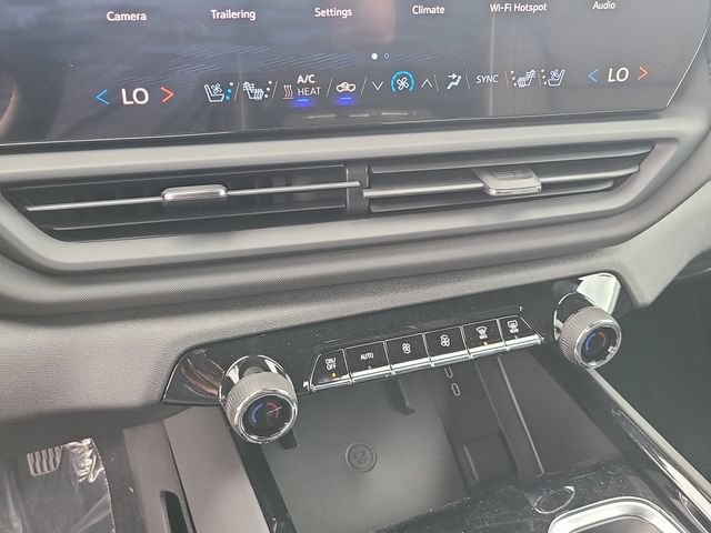 New 2026 Chevrolet Silverado EV LT w/ Plus Package AWD/4WD image 29