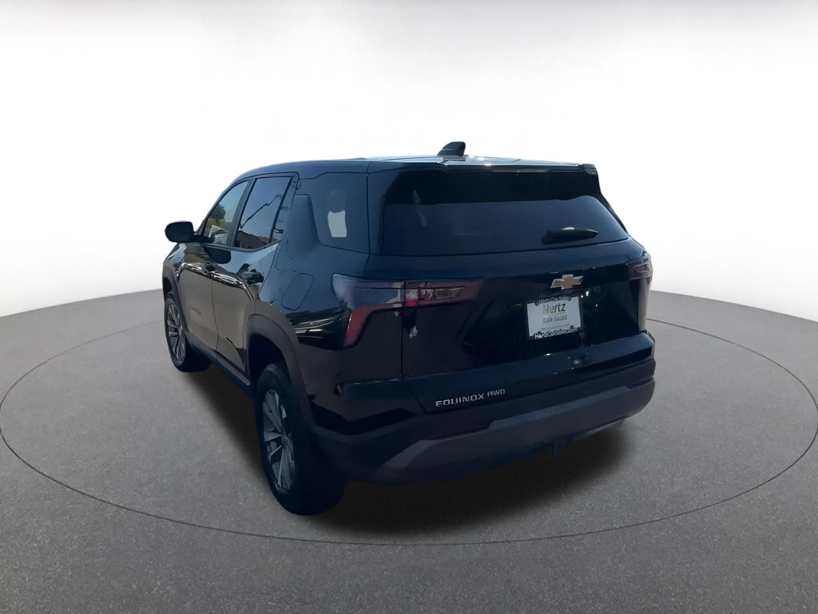 Used 2025 Chevrolet Equinox LT image 11