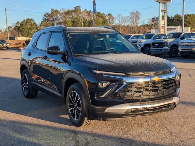 New 2026 Chevrolet TrailBlazer LT w/ Driver Confidence Package image 2