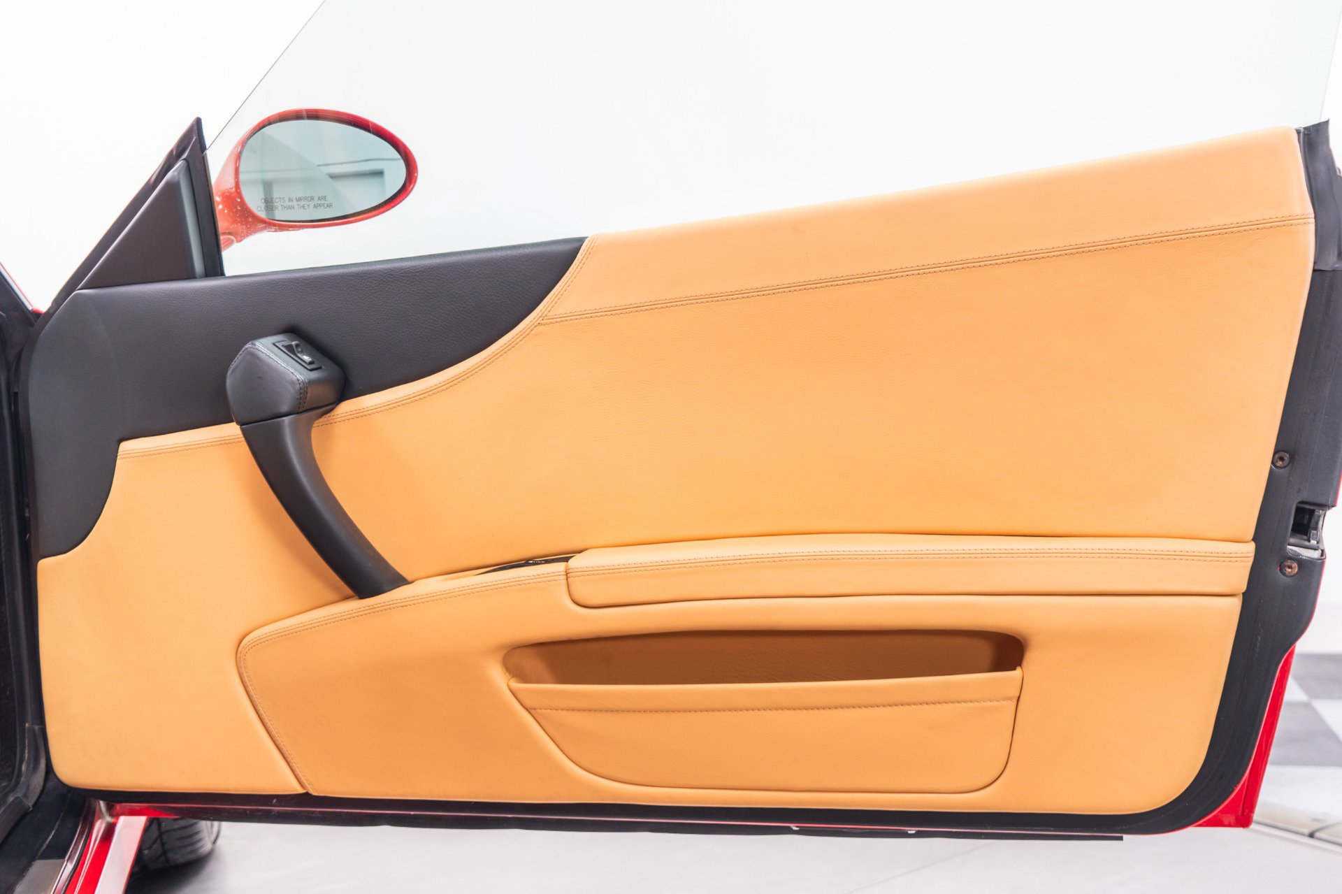 Used 2001 Ferrari 550 Maranello Coupe RWD image 41