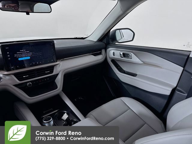 New 2025 Ford Explorer Active w/ Active Comfort Package image 25
