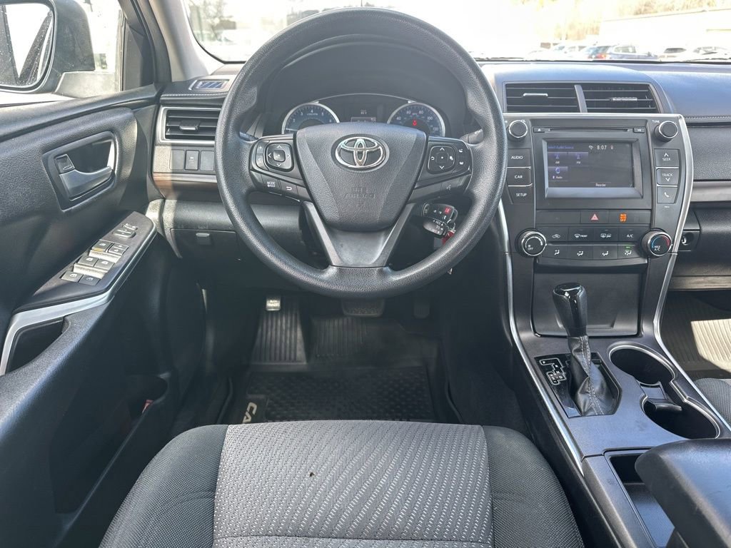 Used 2017 Toyota Camry LE image 16
