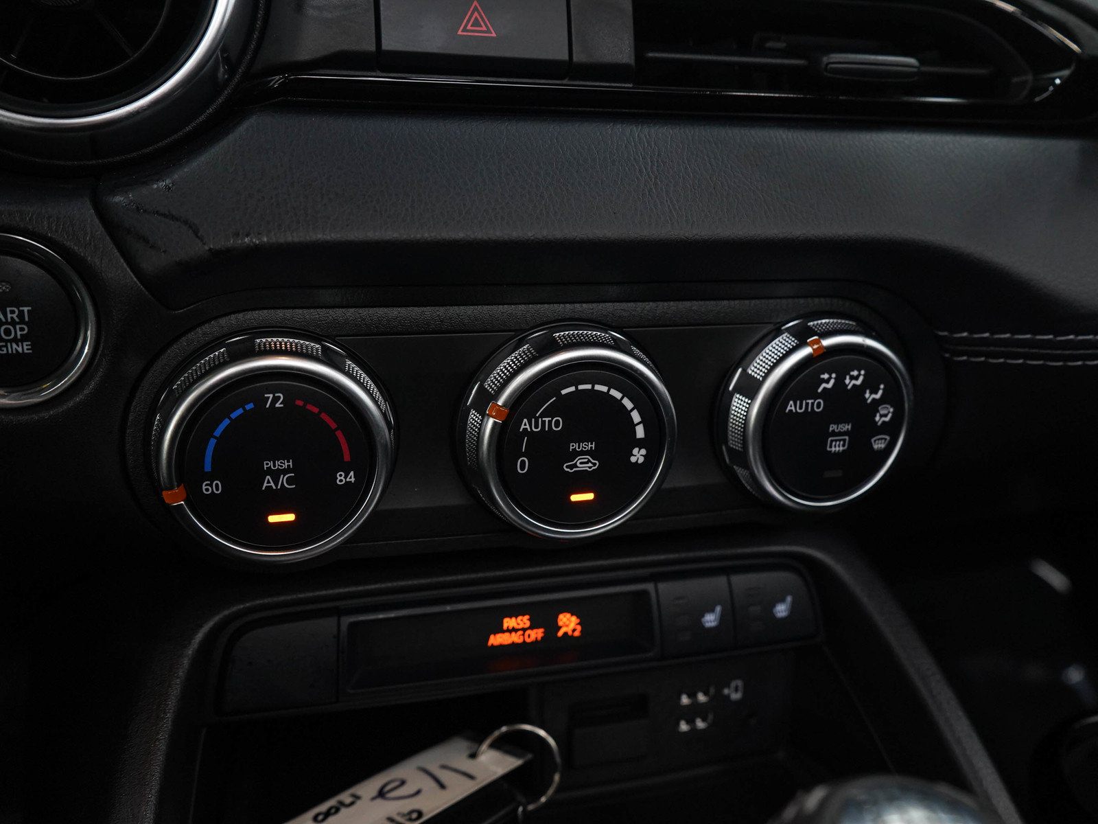 Used 2023 MAZDA MX-5 Miata Grand Touring RWD image 17
