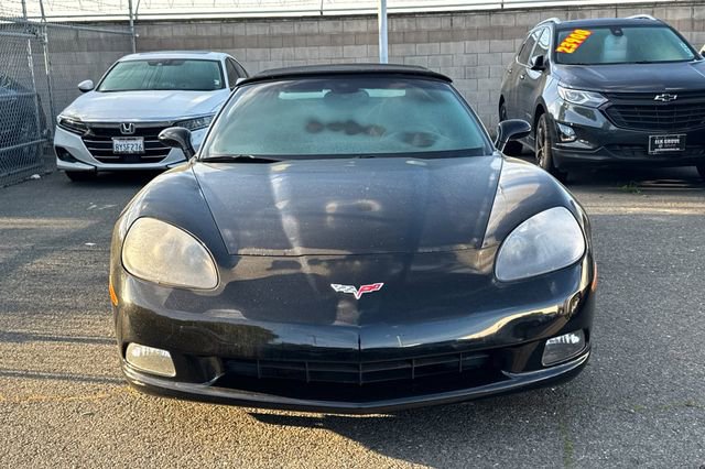 Used 2005 Chevrolet Corvette Convertible w/ Preferred Equipment Group image 3