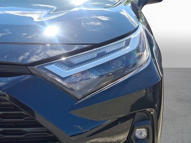 Certified 2022 Toyota RAV4 XLE Premium AWD/4WD image 6