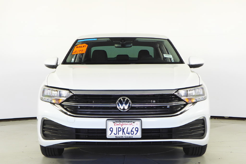 Certified 2023 Volkswagen Jetta S FWD image 3