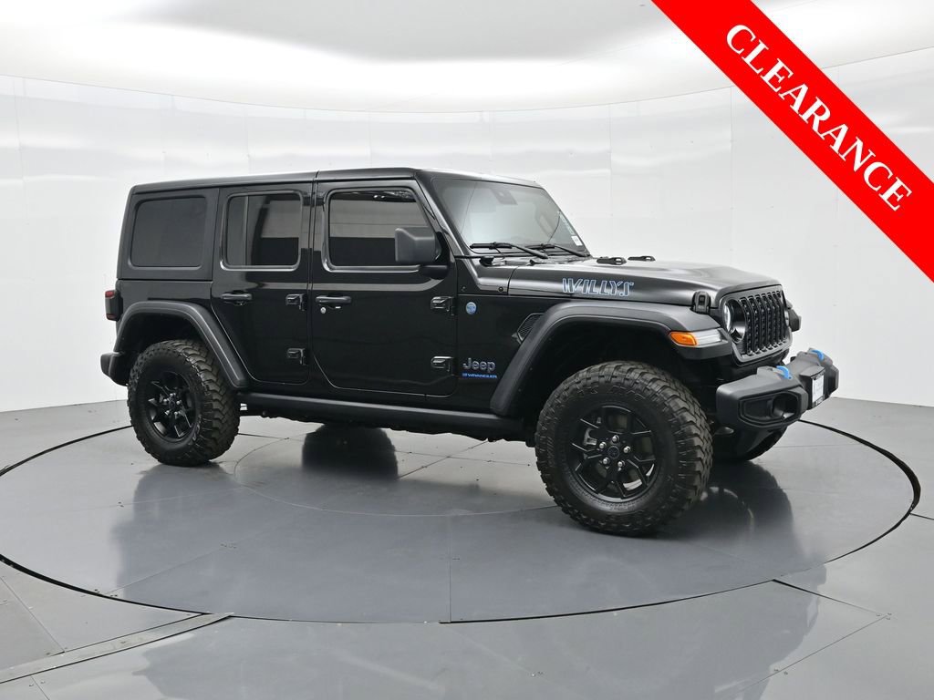 Used 2024 Jeep Wrangler Unlimited image 4
