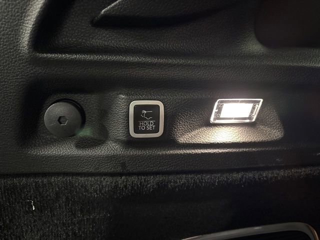 Used 2025 Jeep Grand Cherokee L Summit image 26