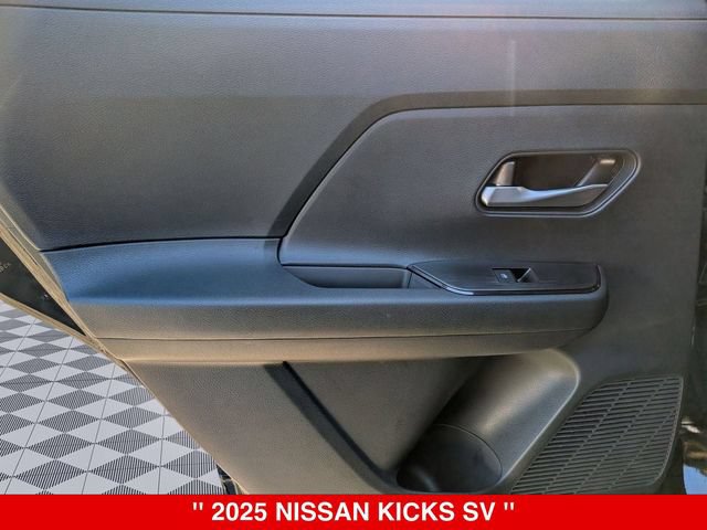 Certified 2025 Nissan Kicks SV AWD/4WD image 30