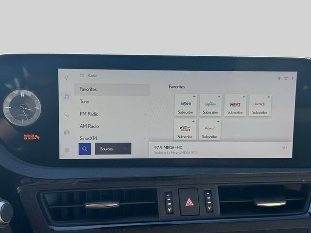 Certified 2024 Lexus ES 300h w/ Luxury Package FWD image 34