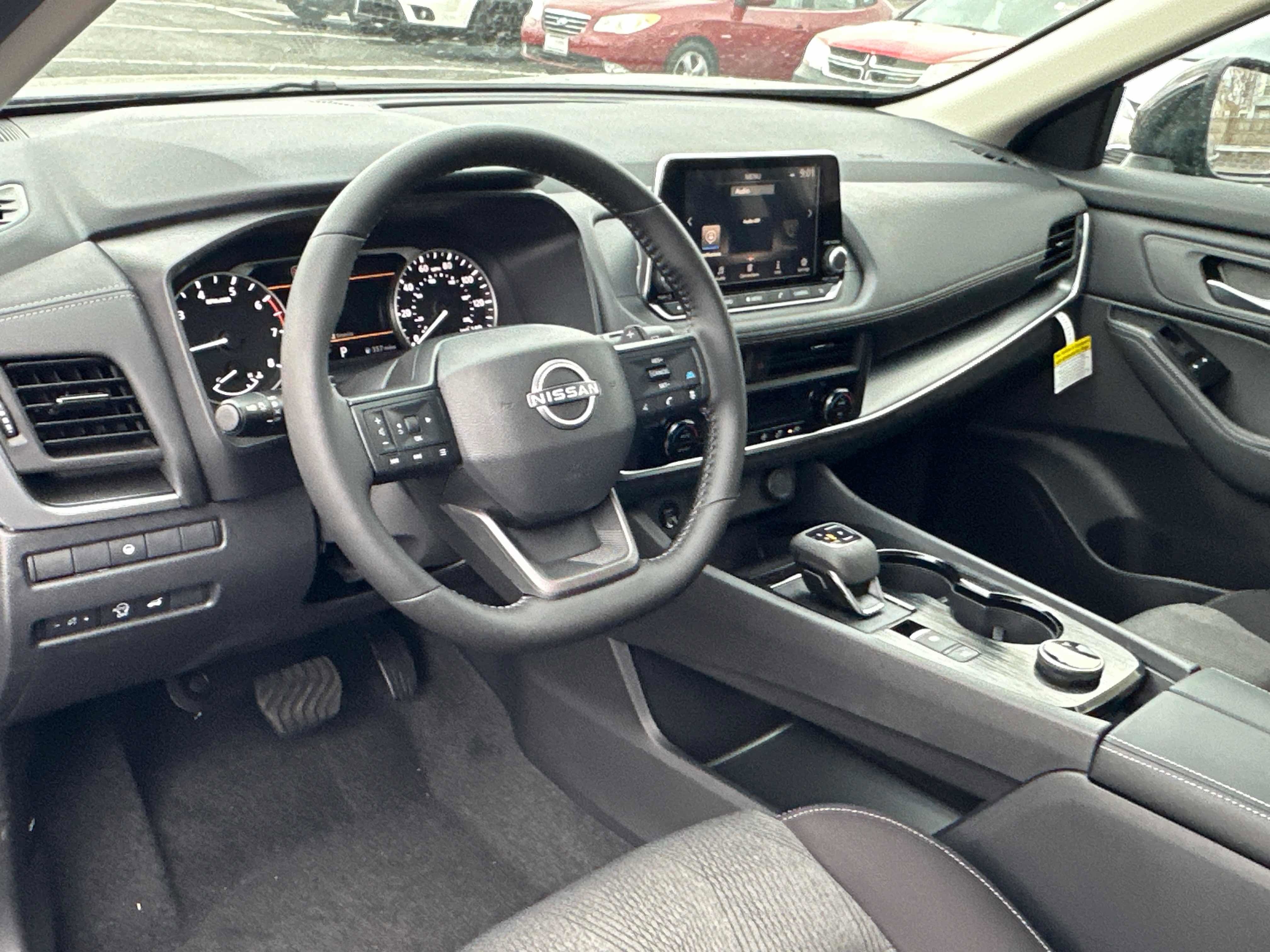 New 2026 Nissan Rogue SV AWD/4WD image 28