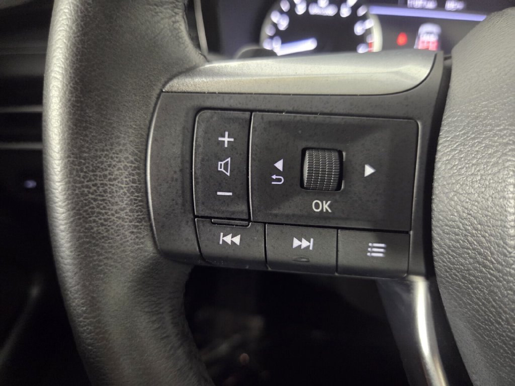 Used 2024 INFINITI QX60 Pure FWD image 18