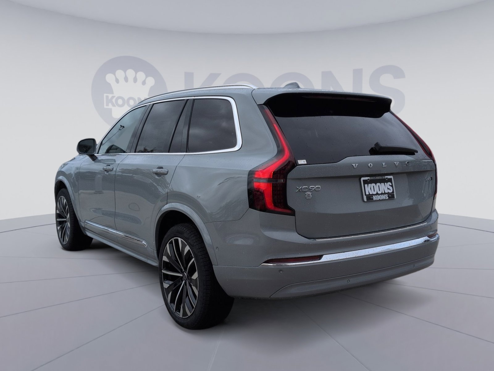 New 2026 Volvo XC90 B6 Ultra w/ Protection Package Premier image 4