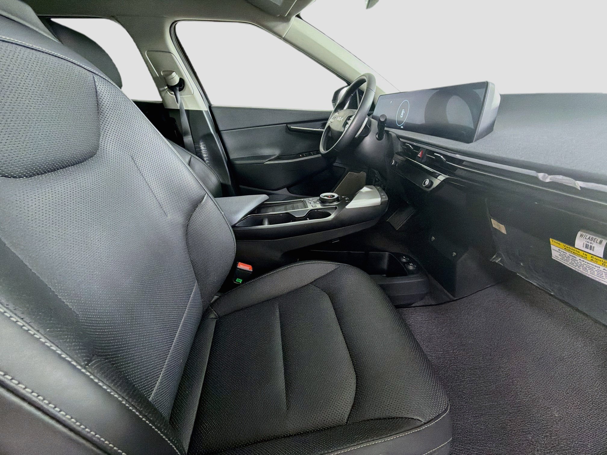 Used 2023 Kia EV6 Wind RWD image 30