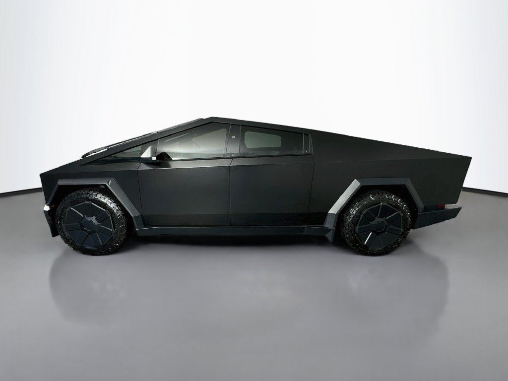 Used 2024 Tesla Cybertruck AWD Crew Cab image 4