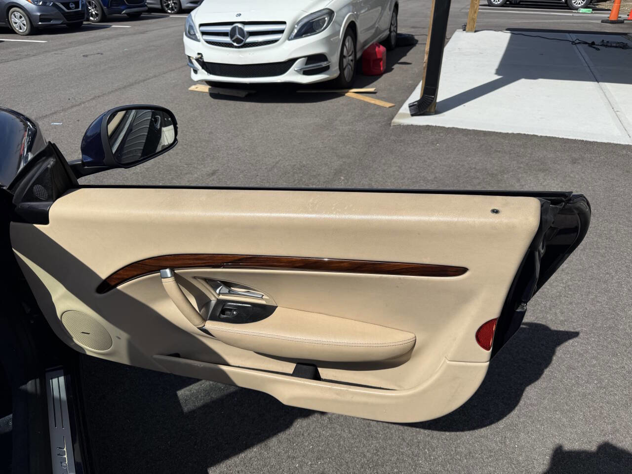 Used 2011 Maserati GranTurismo Convertible image 15