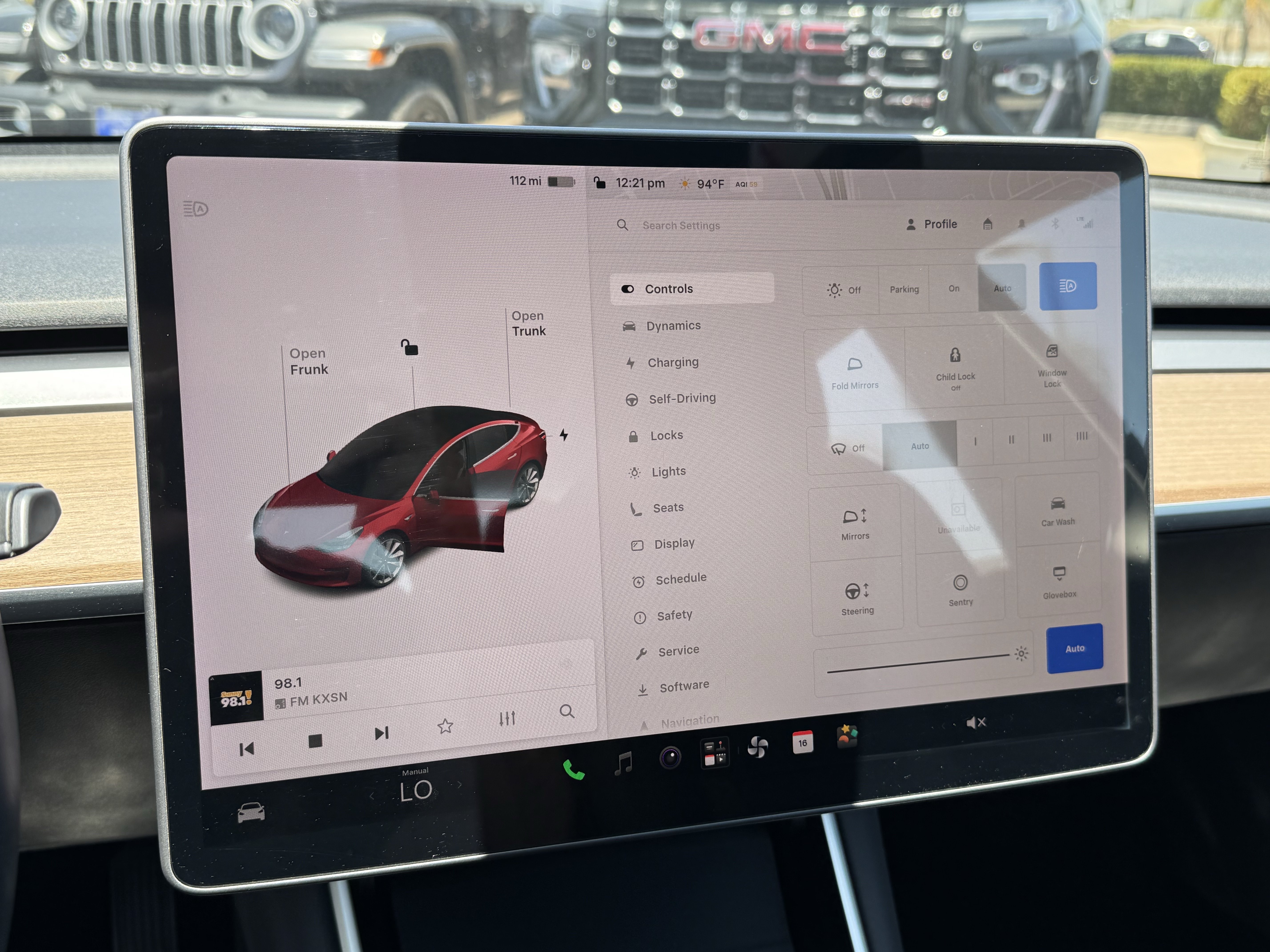 Used 2018 Tesla Model 3 Long Range RWD image 22