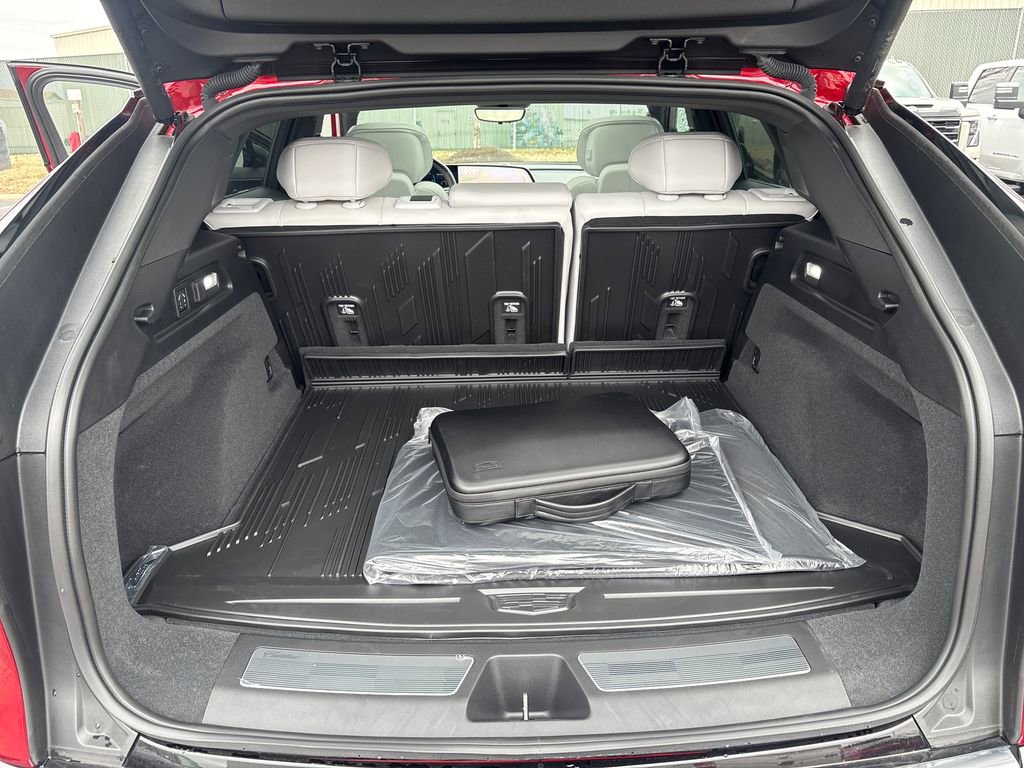 New 2025 Cadillac Lyriq Premium Luxury w/ LPO, Floor Liner Package image 50