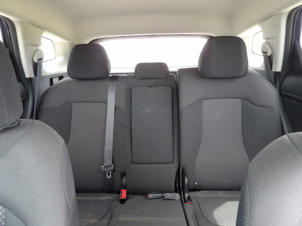 Used 2025 Kia Sportage LX FWD image 20