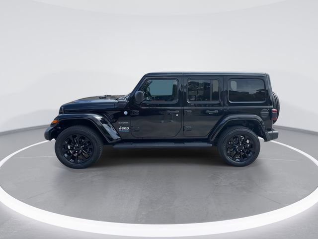 Used 2022 Jeep Wrangler Unlimited Sahara AWD/4WD image 4