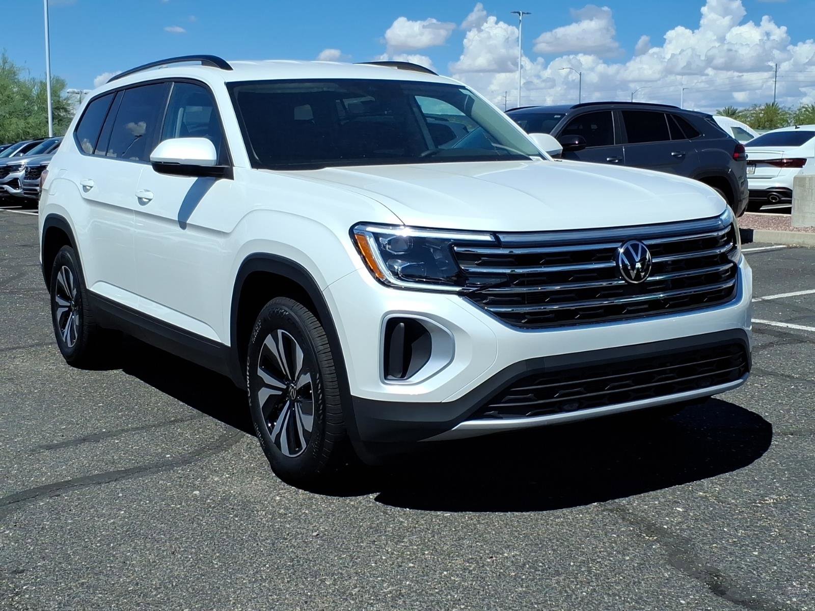 New 2026 Volkswagen Atlas SE image 1