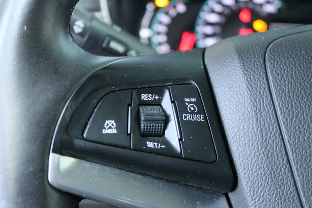 Used 2018 Chevrolet Trax LT w/ LT Convenience Package AWD/4WD image 15