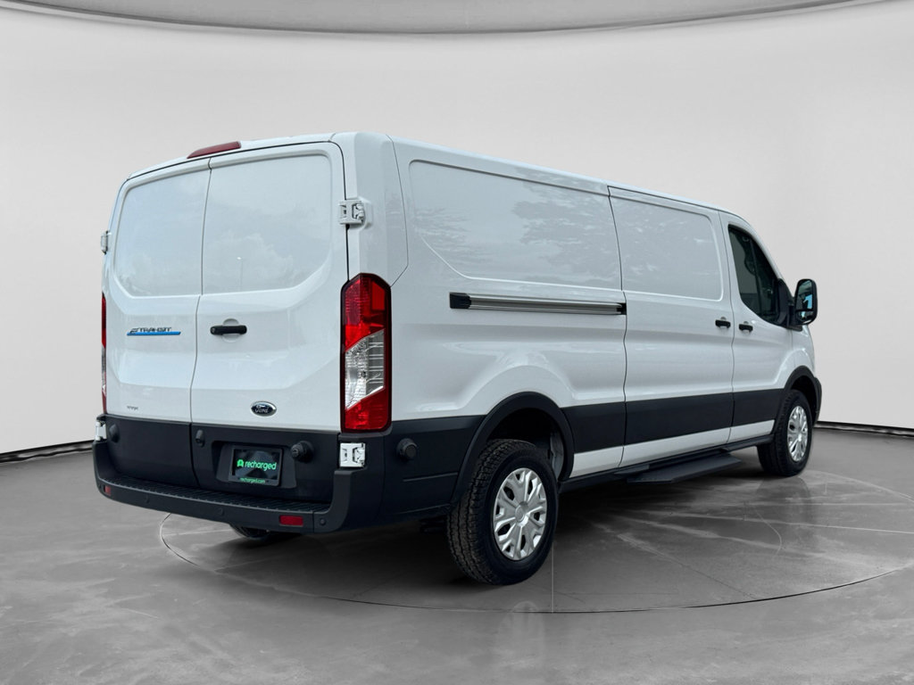Used 2024 Ford E-Transit Low Roof RWD image 3
