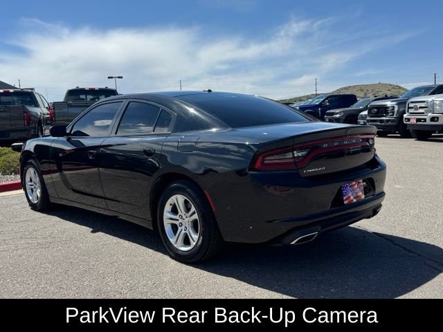 Used 2022 Dodge Charger SXT RWD image 3