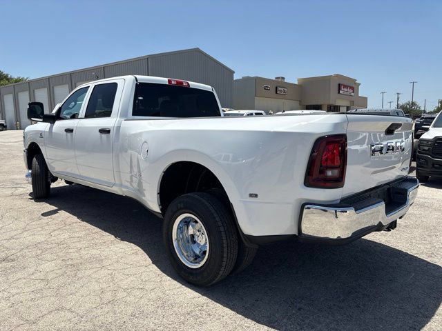 New 2027 RAM 3500 Tradesman AWD/4WD image 3