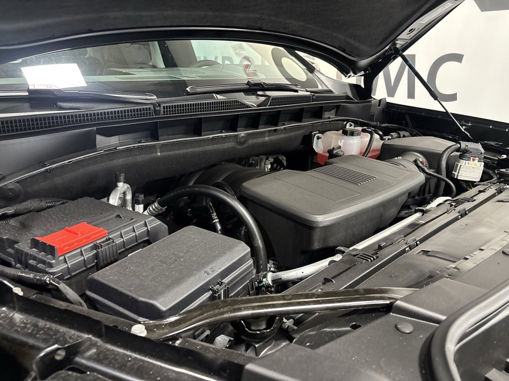 New 2026 GMC Yukon XL Elevation w/ LPO, Floor Liner Package image 5