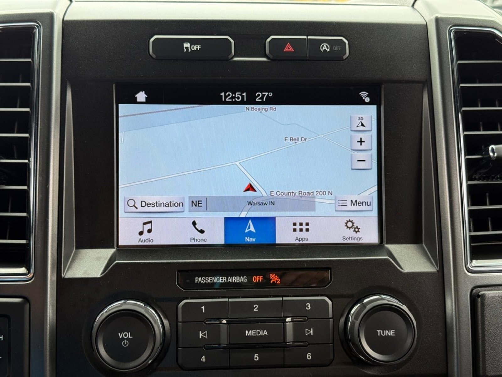 Used 2019 Ford F150 XLT w/ Equipment Group 302A Luxury AWD/4WD image 15