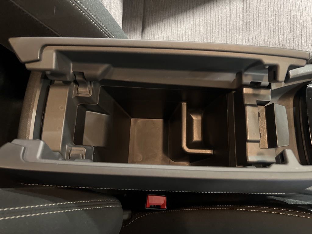 Certified 2023 Nissan Rogue SV image 24