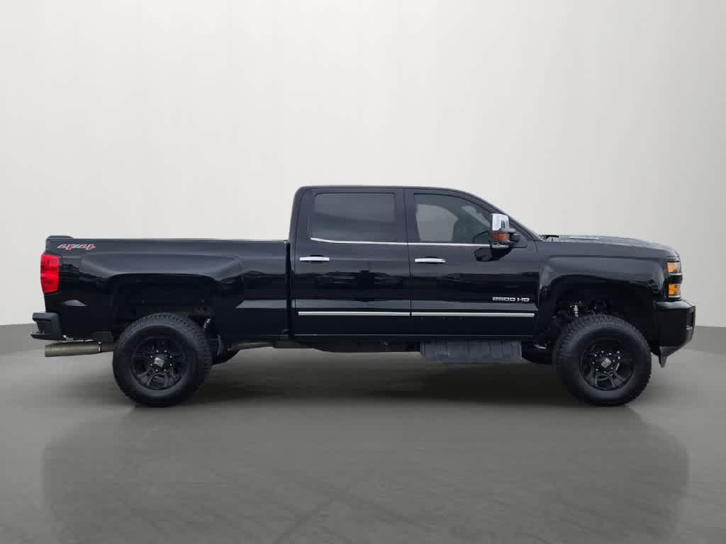 Used 2017 Chevrolet Silverado 2500 LTZ w/ Duramax Plus Package AWD/4WD image 7
