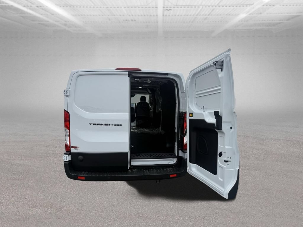 New 2026 Ford Transit 250 Low Roof w/ Load Area Protection Package RWD image 33