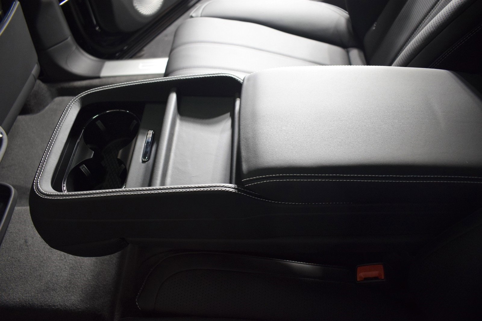 New 2024 Bentley Bentayga Extended Wheelbase image 21