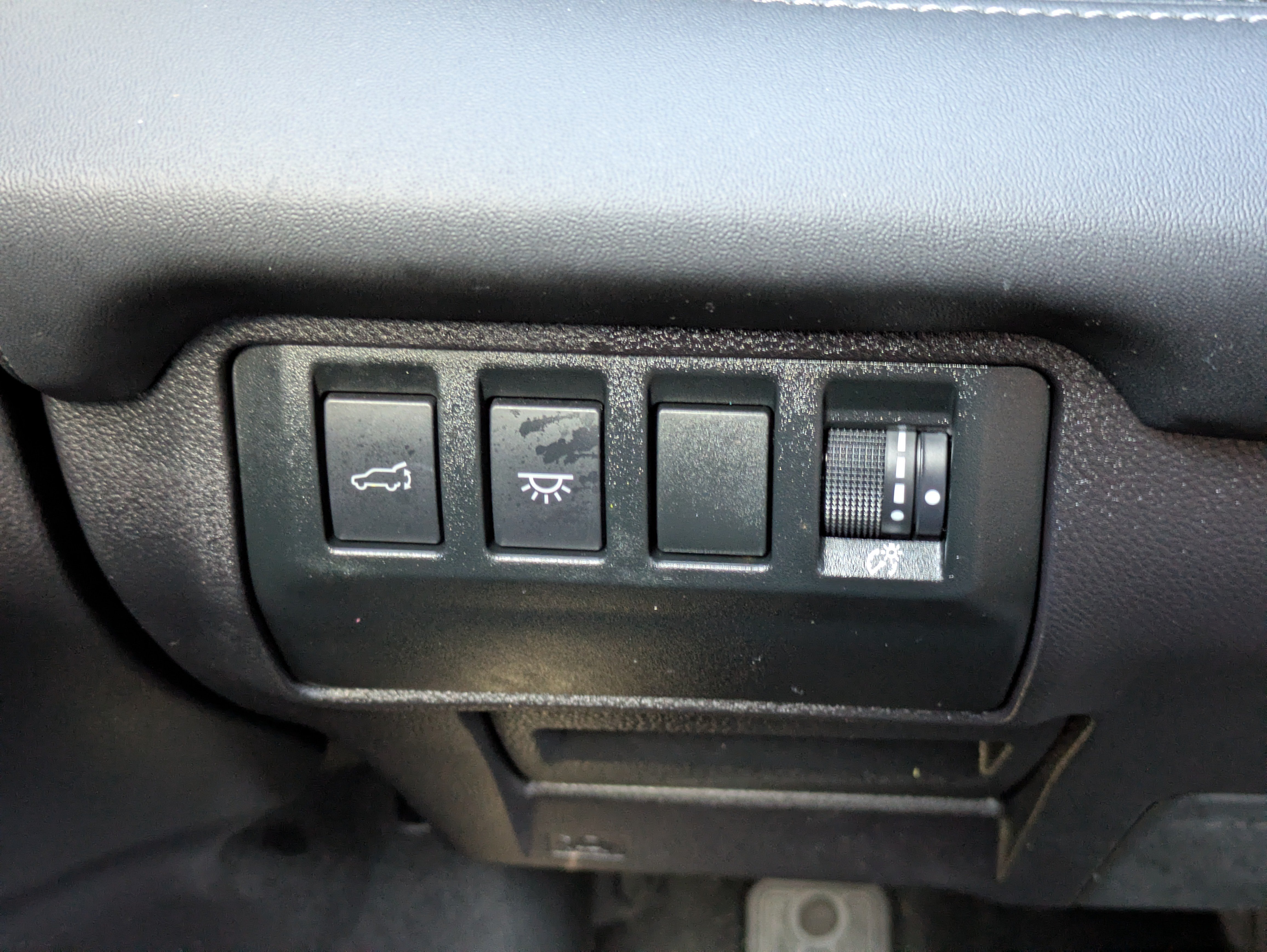 Used 2024 Subaru Ascent Limited w/ Technology Package AWD/4WD image 38