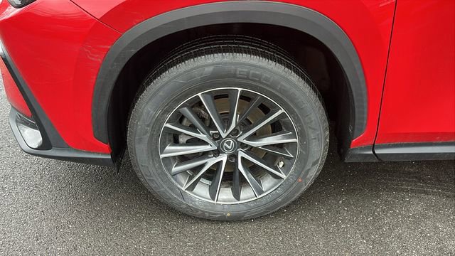 Used 2022 Lexus NX 350h AWD image 8