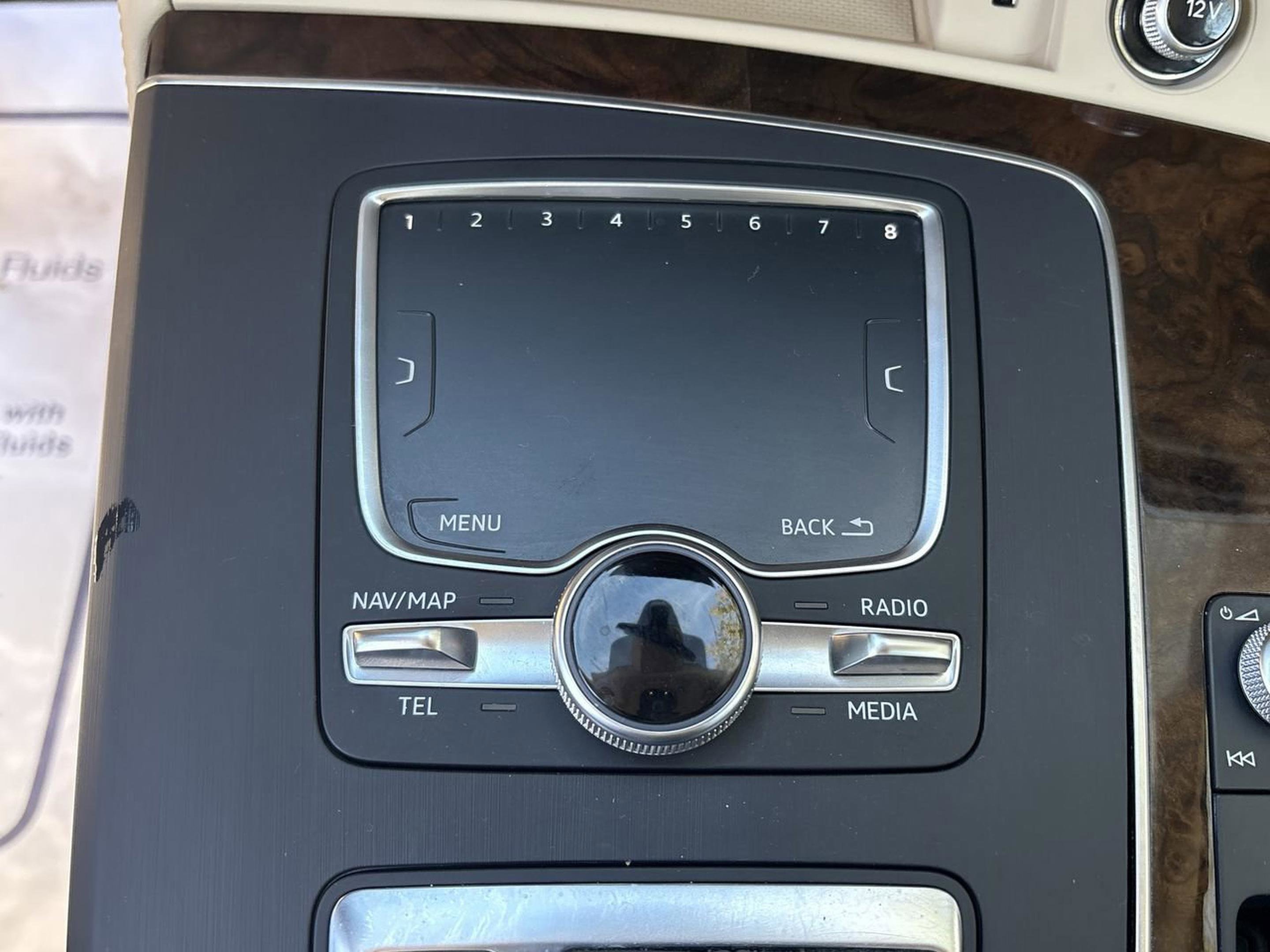 Used 2018 Audi Q5 Prestige w/ Prestige Package image 30