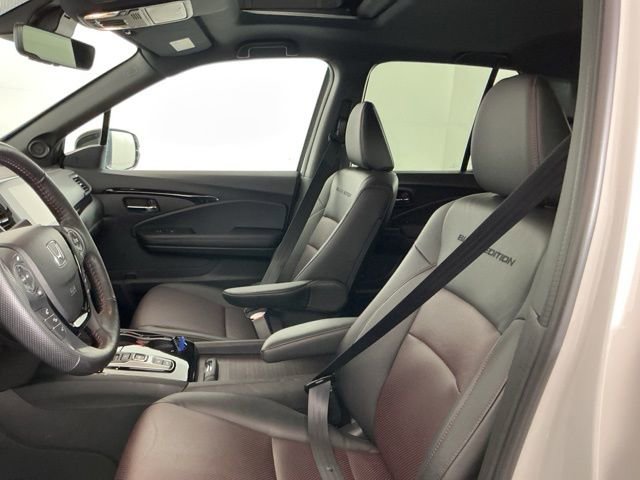 Used 2023 Honda Ridgeline Black Edition image 13