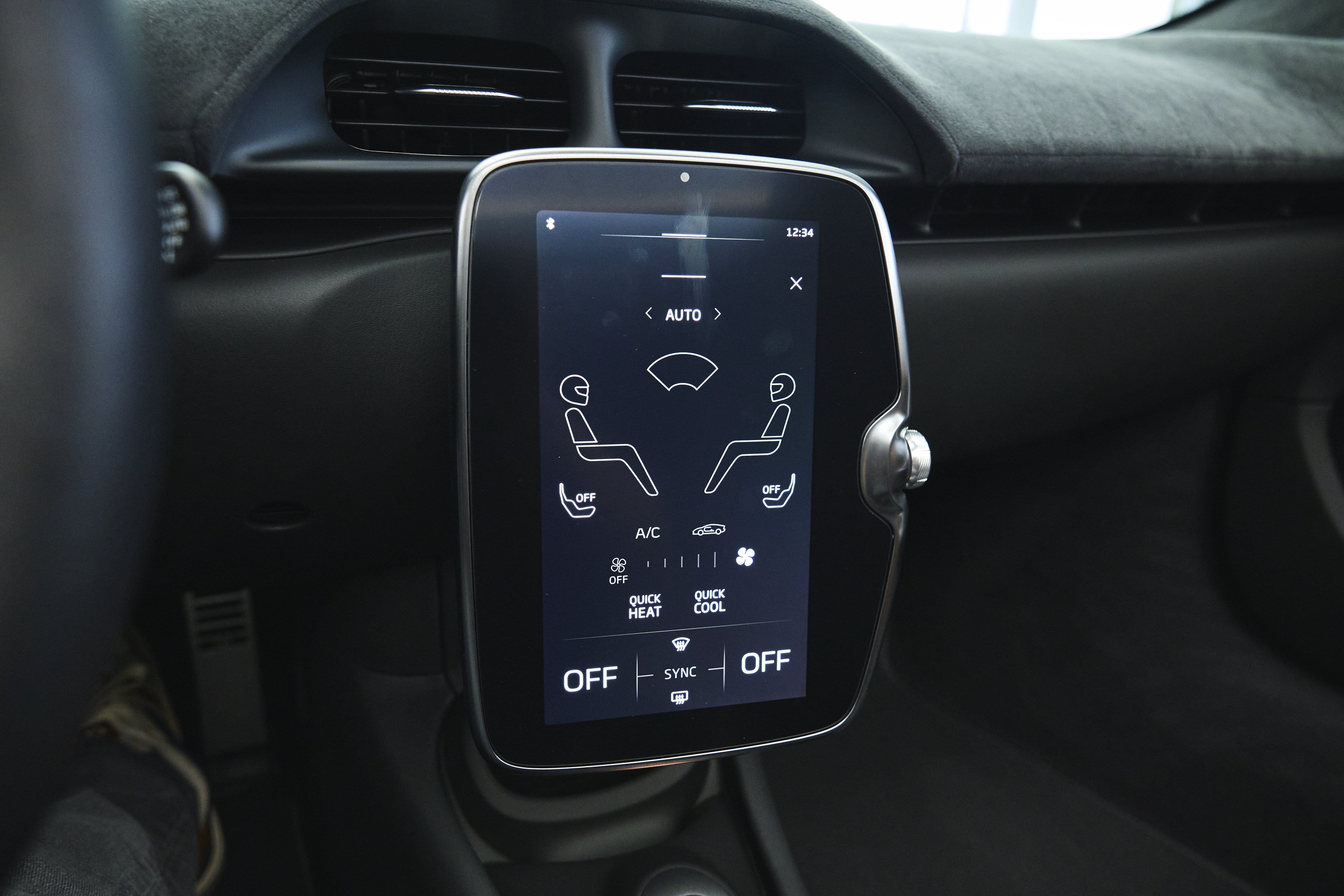 Used 2025 McLaren Artura Spider RWD image 24
