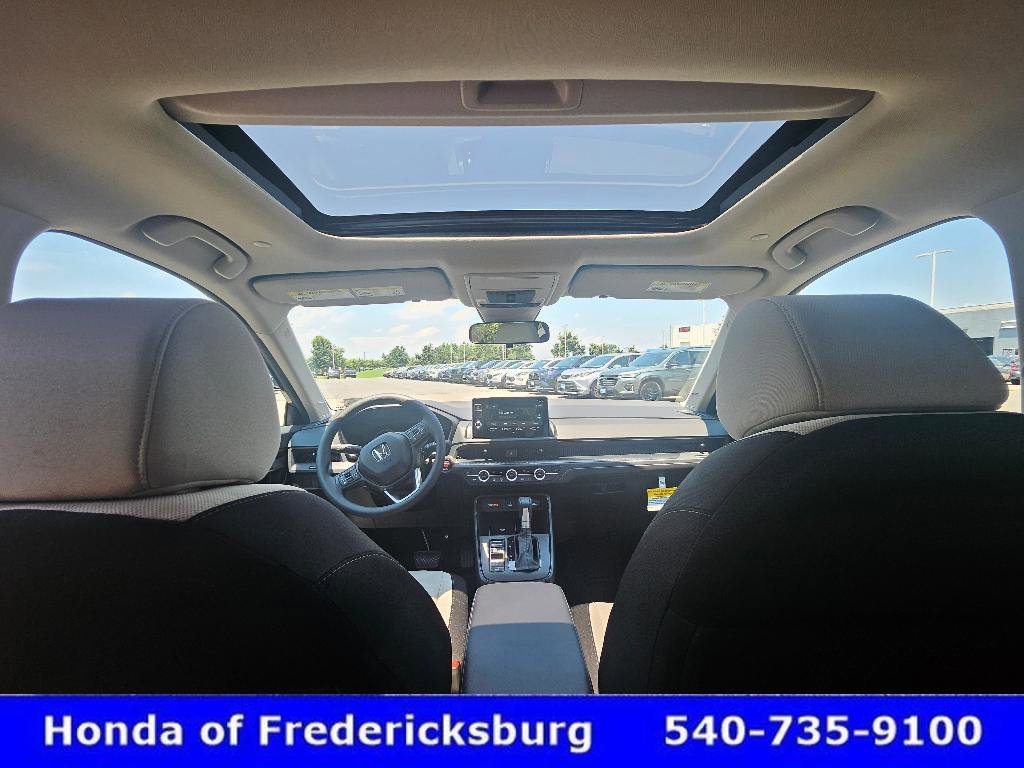 Certified 2026 Honda CR-V EX image 32