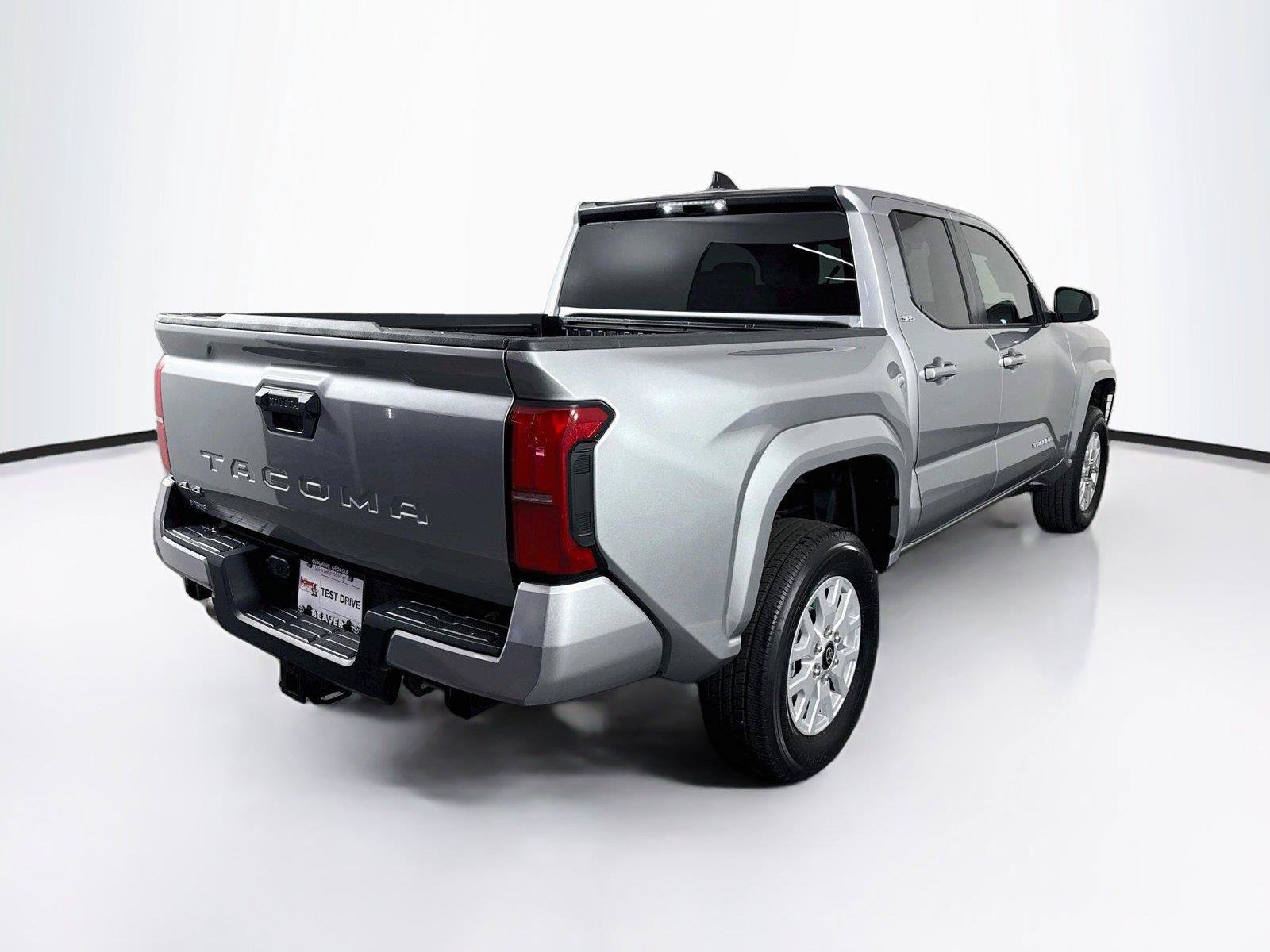 Certified 2026 Toyota Tacoma SR5 AWD/4WD image 2