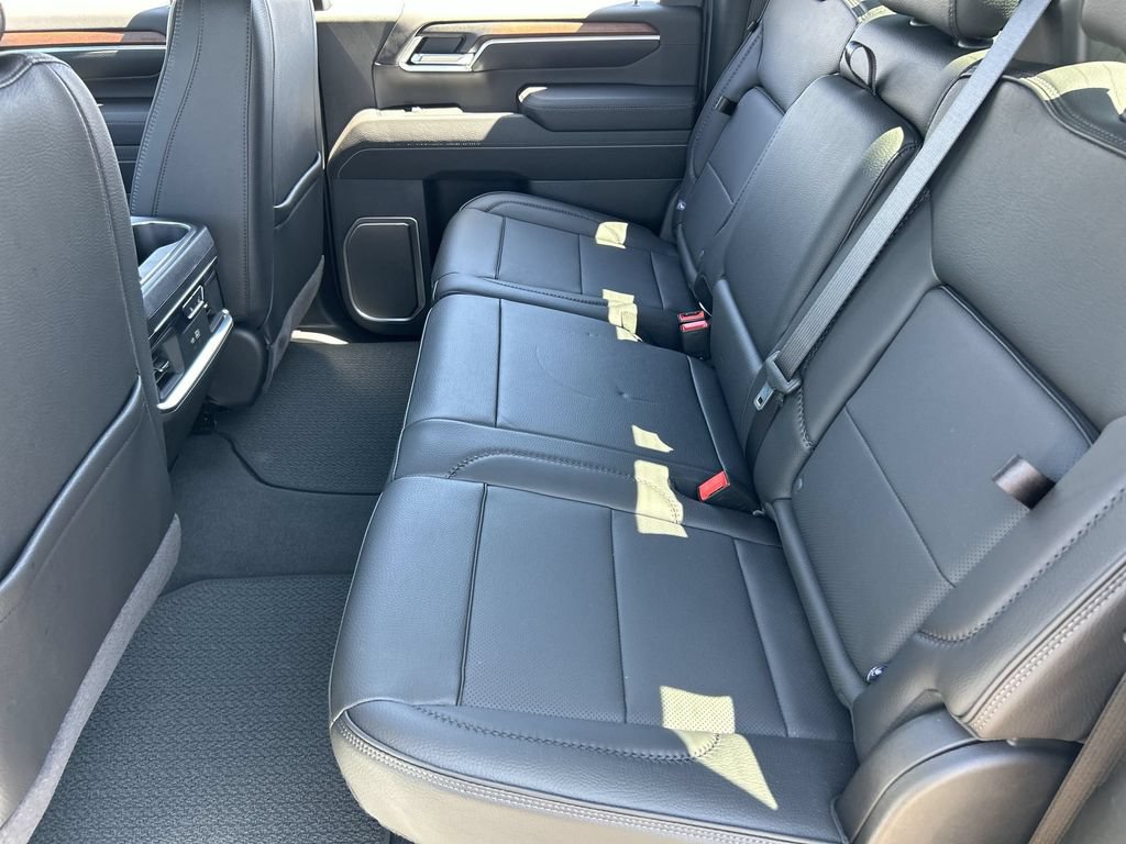 New 2026 GMC Sierra 2500 Denali w/ Denali Reserve Package AWD/4WD image 26