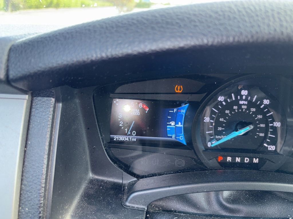 Used 2017 Ford Expedition EL XLT w/ Equipment Group 202A image 13