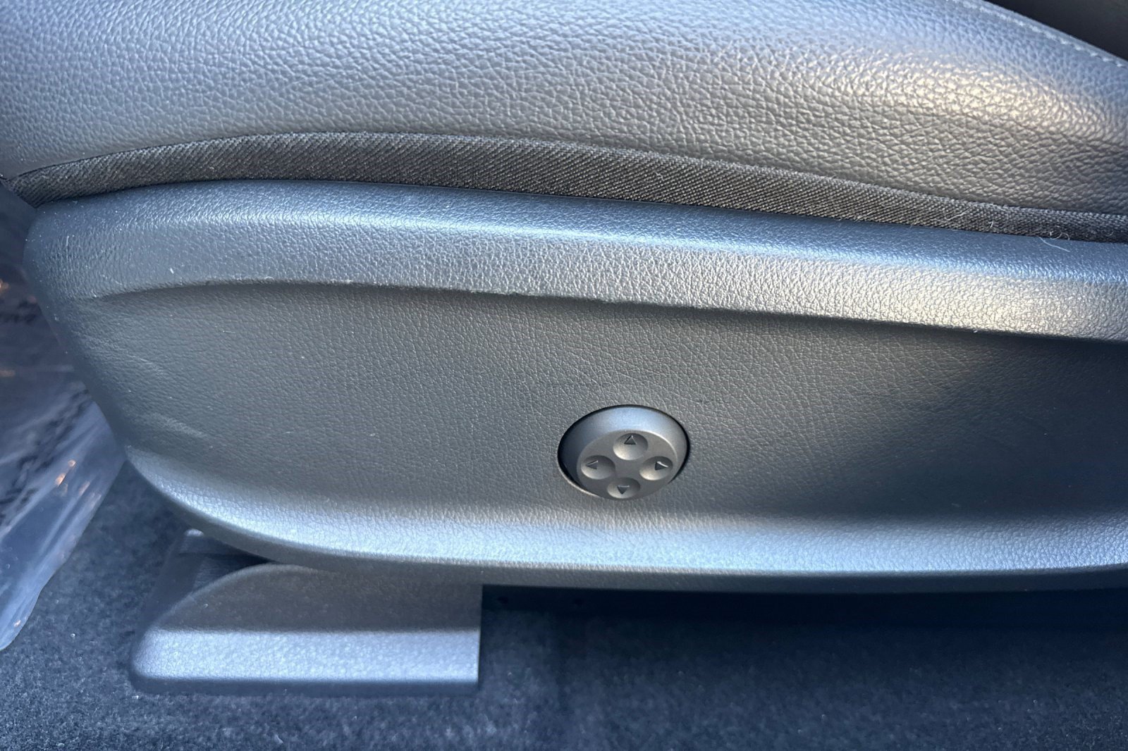 Certified 2023 Mercedes-Benz EQB 250+ image 15