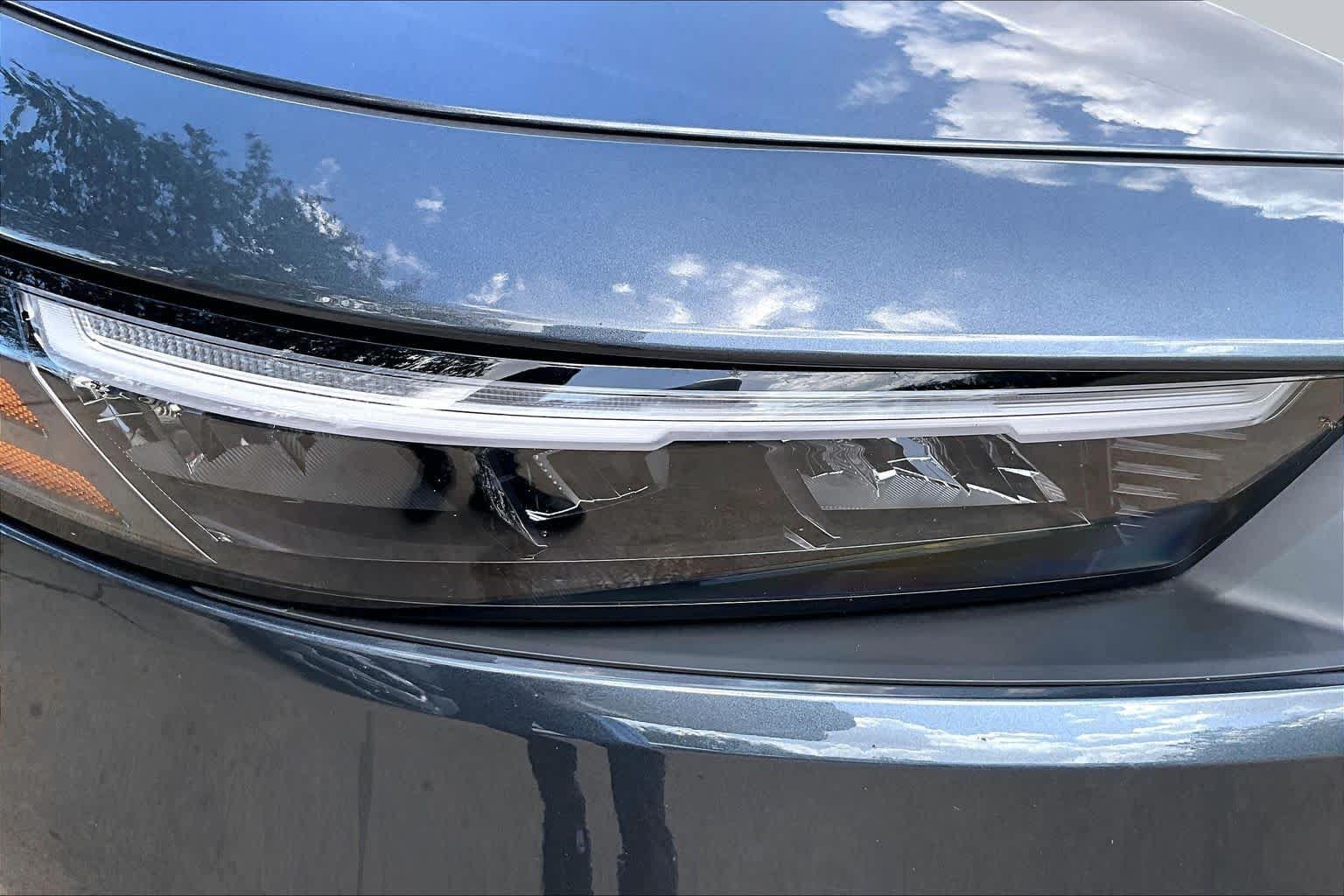 Used 2025 Honda Accord SE image 27