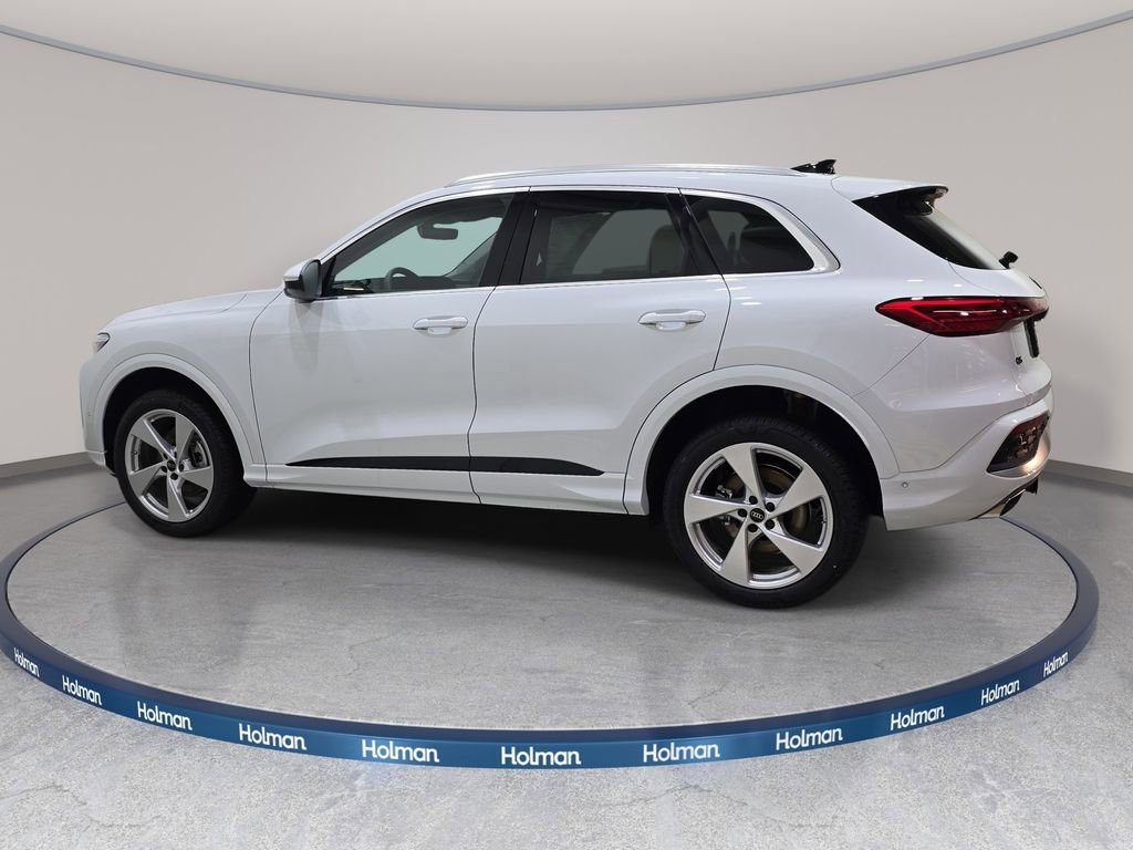 New 2025 Audi Q5 Premium Plus image 8