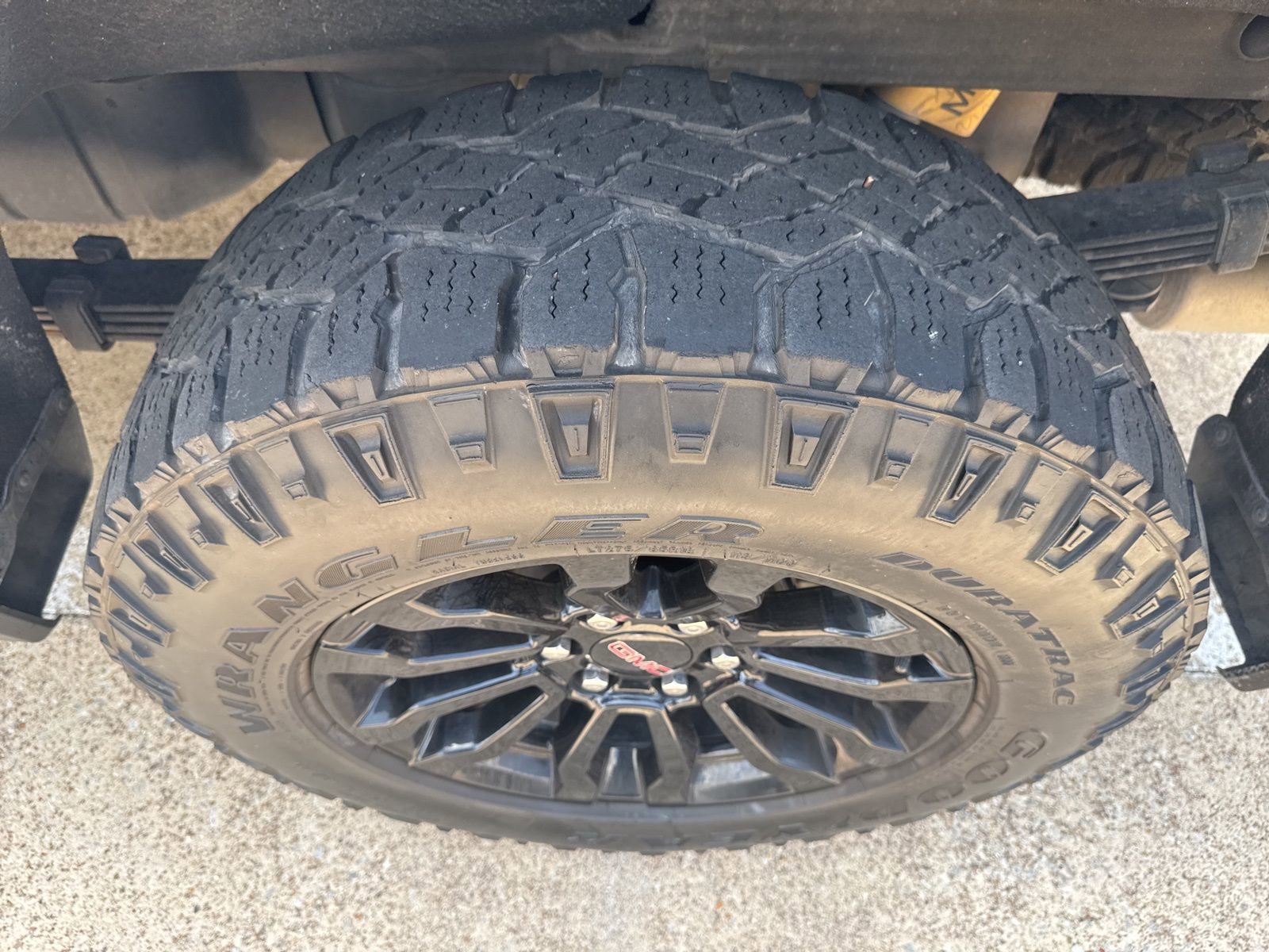 Used 2022 GMC Sierra 1500 AT4X AWD/4WD image 3