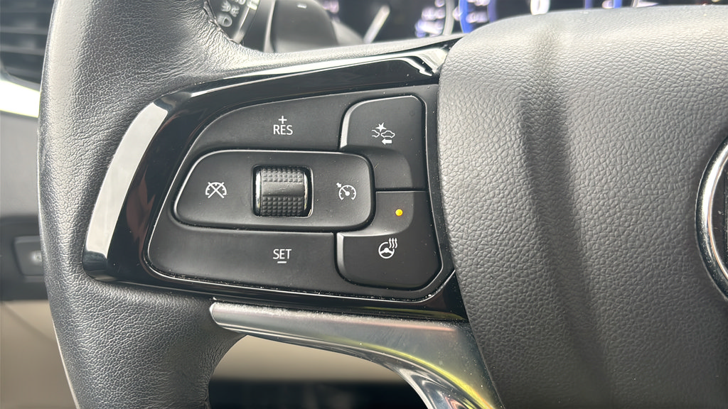 Used 2023 Buick Enclave Avenir FWD image 30