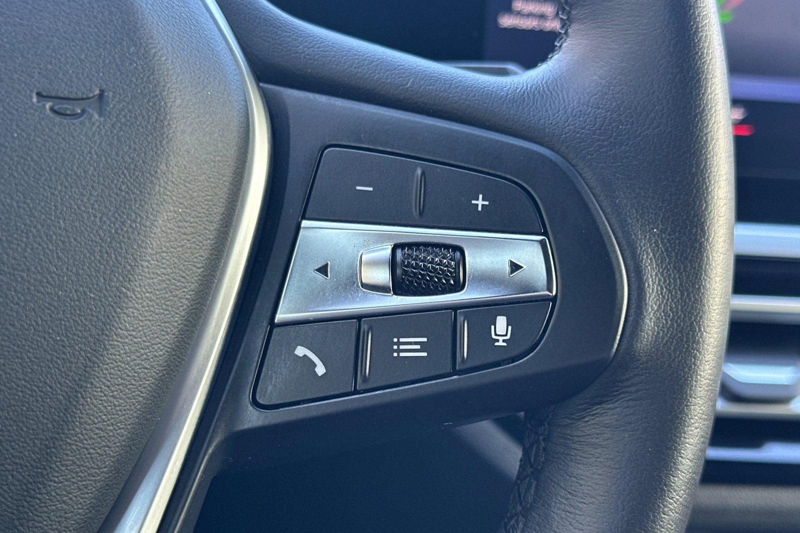 Certified 2023 BMW i4 eDrive40 w/ Premium Package image 31